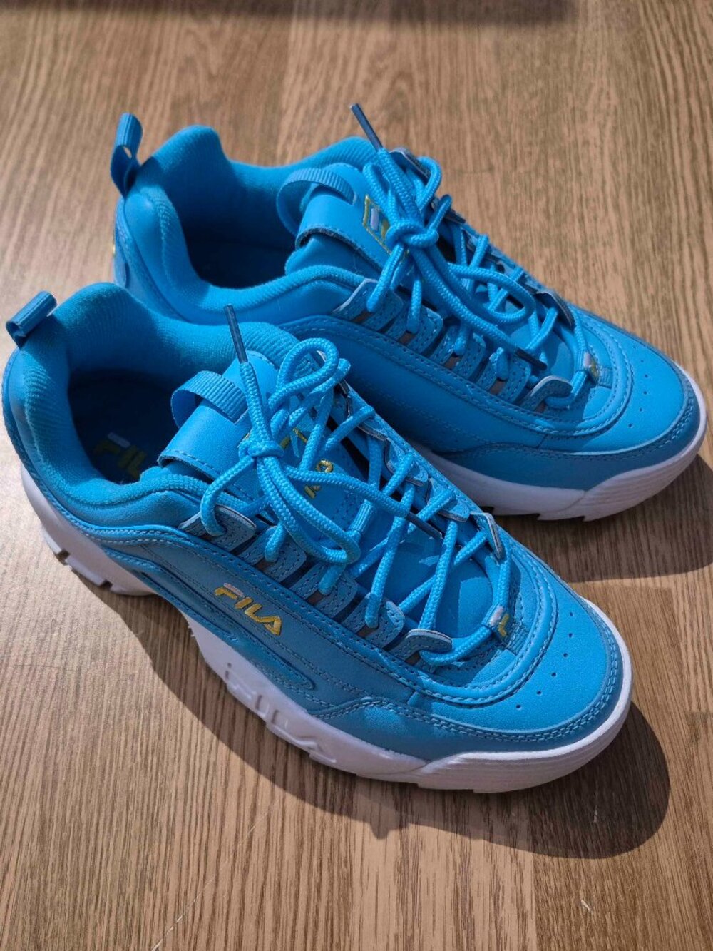 FILA DISRUPTOR BRIGHT BLUE WOMEN'S US SIZE 7